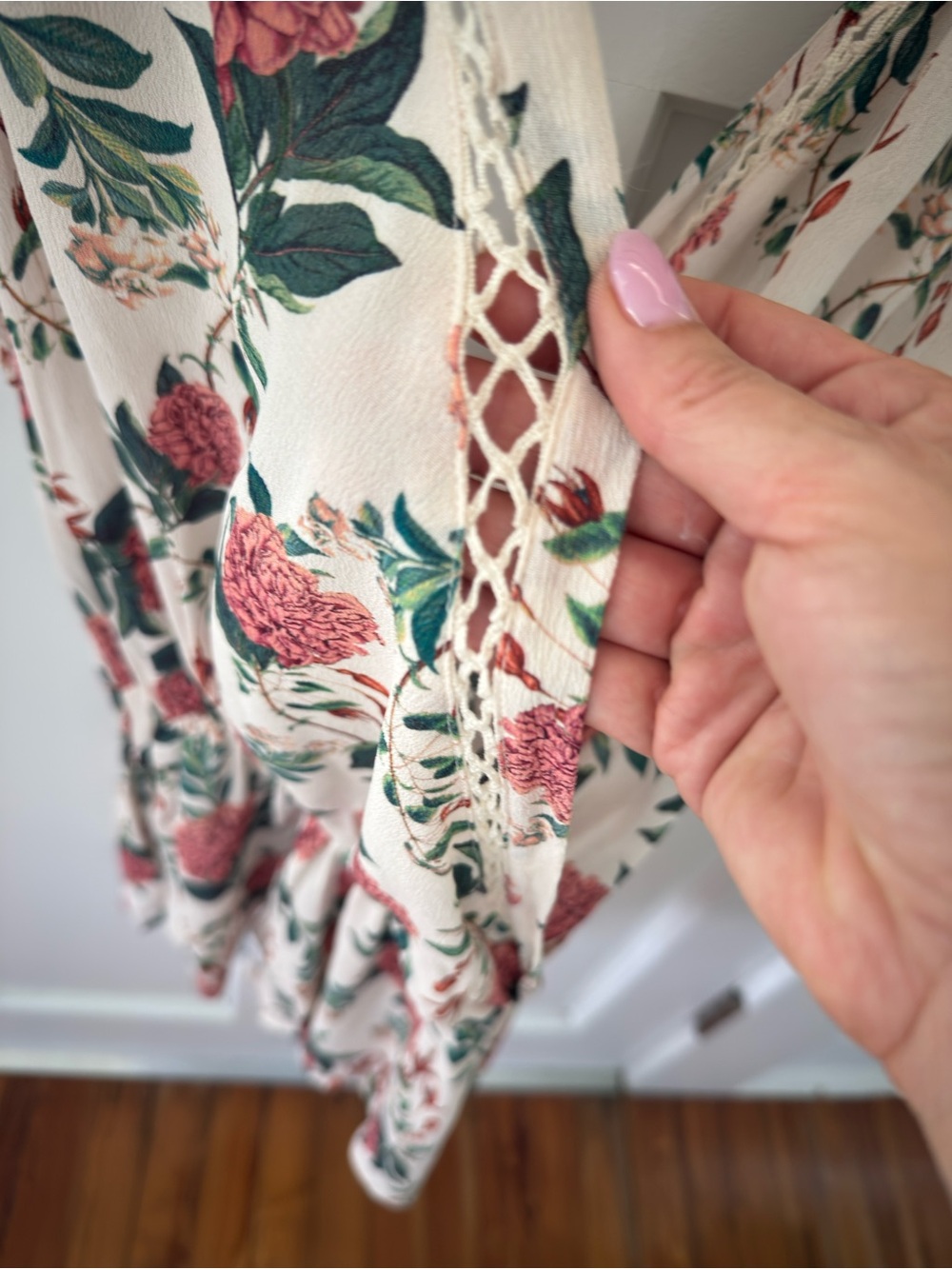 Beach Riot Floral Romper Small - Picture 5 of 7
